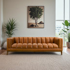 Canapé Mid-Century Moderne en cuir végétalien couleur cognac